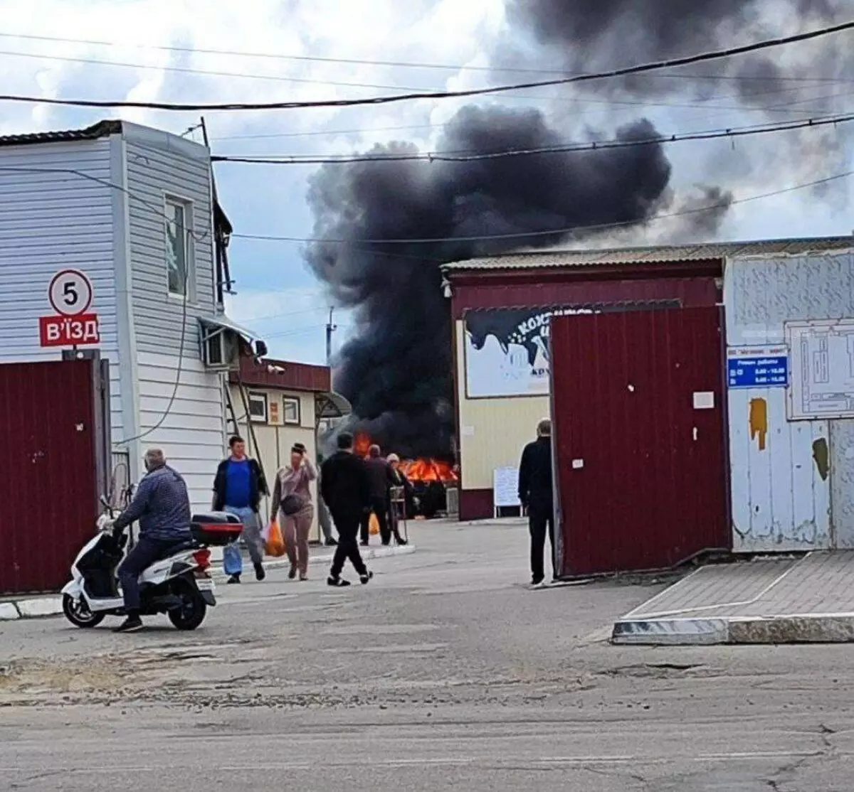 ВСУ обстреляли Каховку в Херсонской области