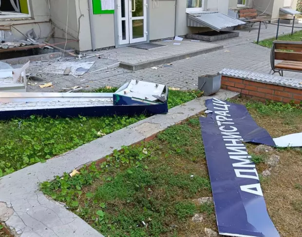 ВСУ ударили по электроподстанции и общественной приемной властей Каховки