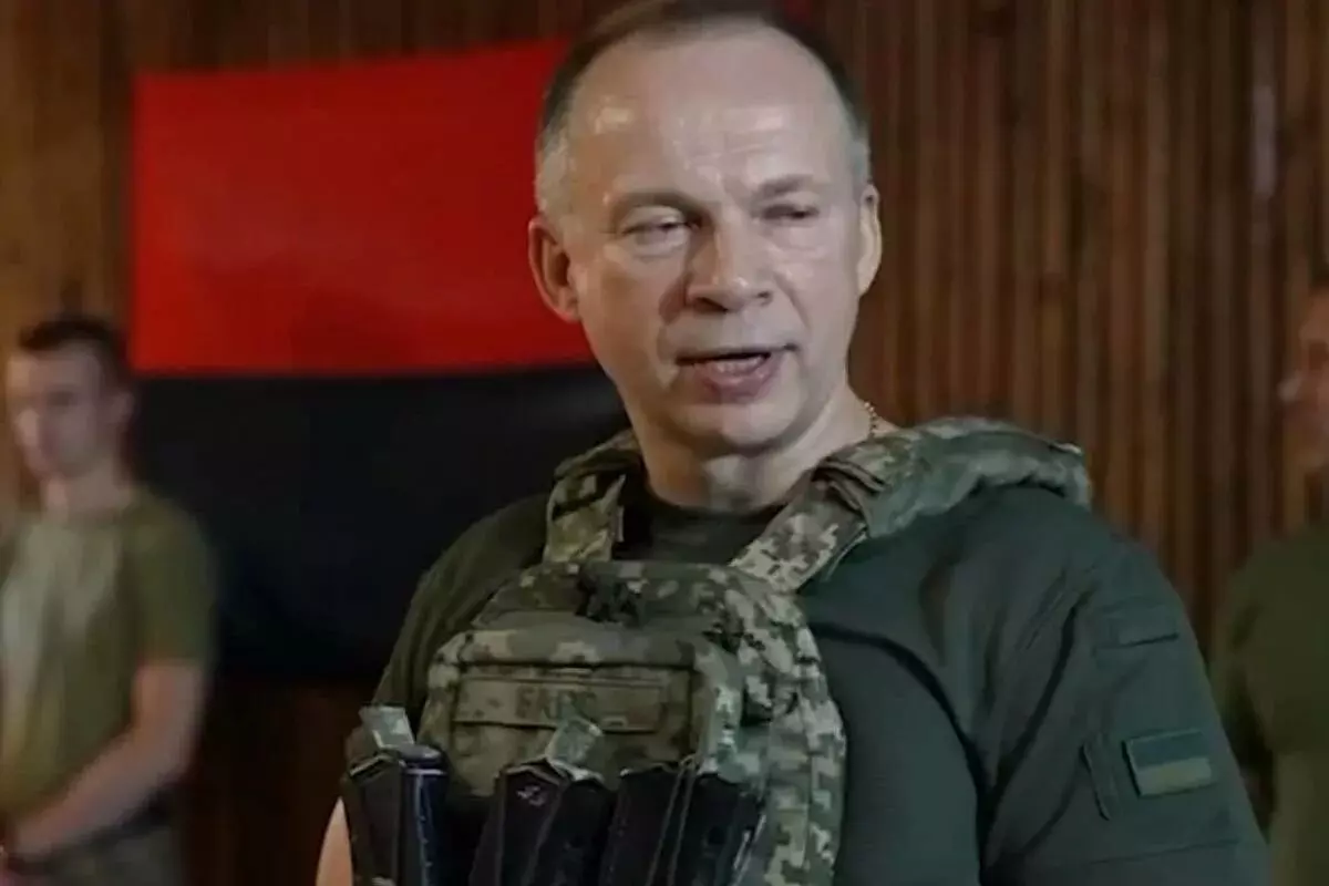 Борис Рожин: На Украине нарастает недовольство главкомом Сырским